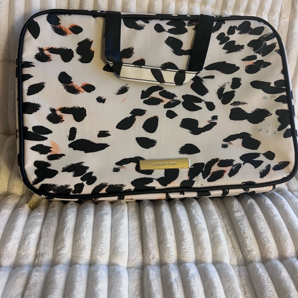 Leopard Print Toiletry/Cosmetic Bag